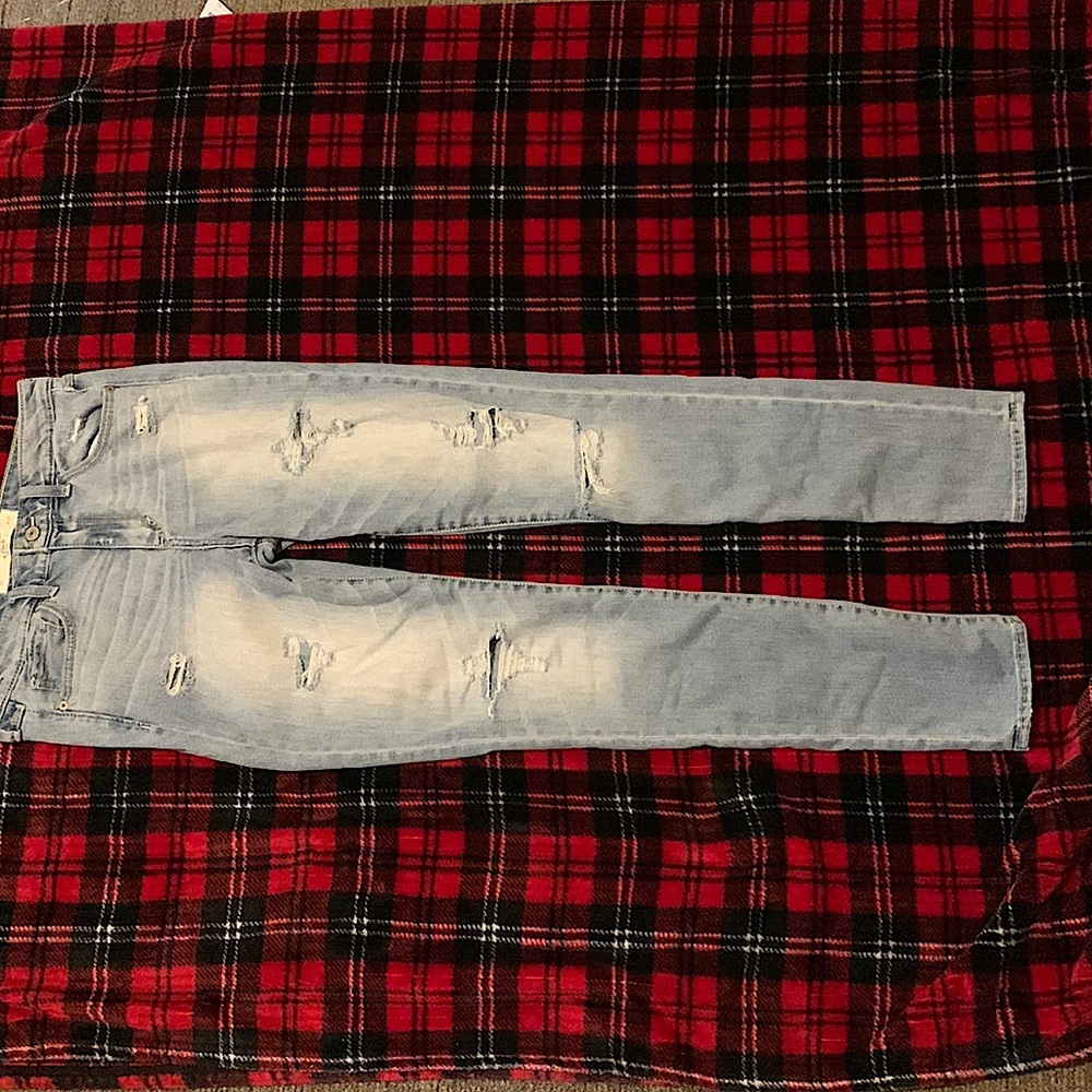 Size 4 Abercrombie and fitch skinny jeans
